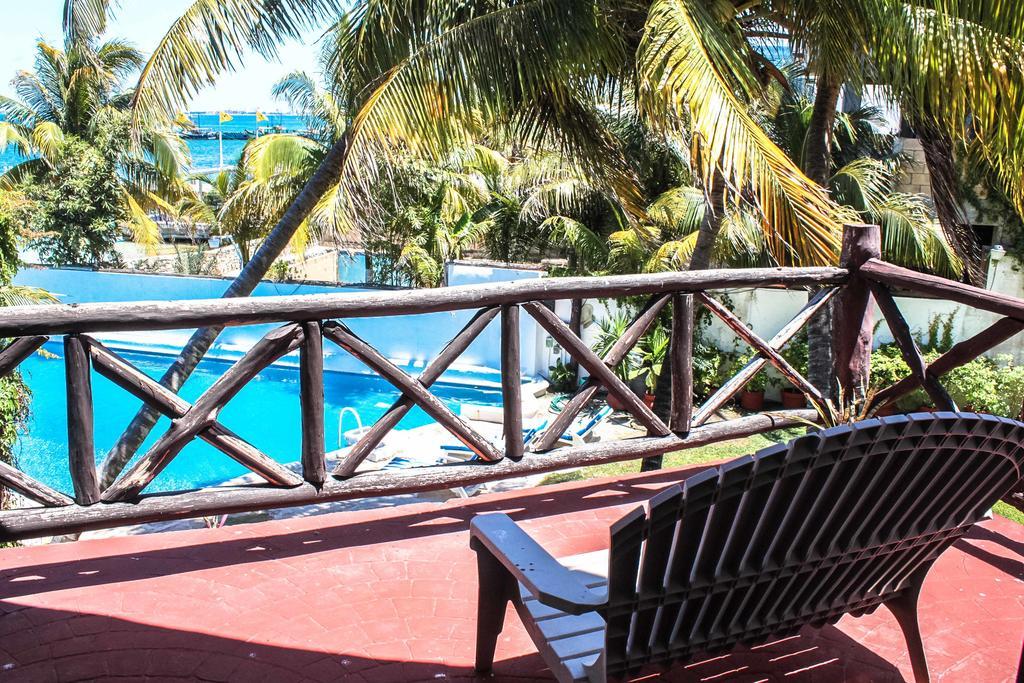 Casa Mexicana Cancún Exterior foto